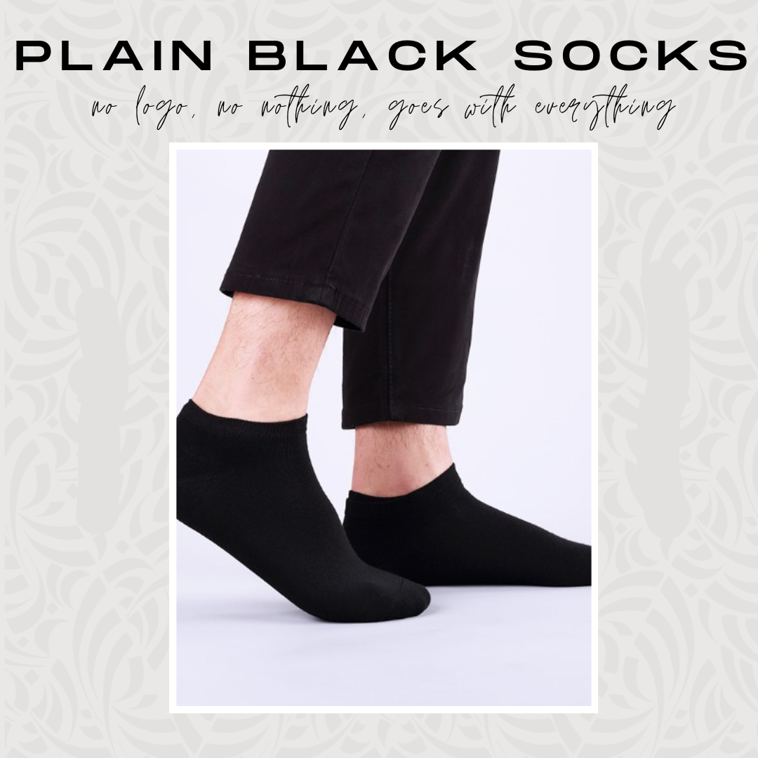 Plain Essentials: Black Socks